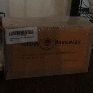 Yellow beeswax